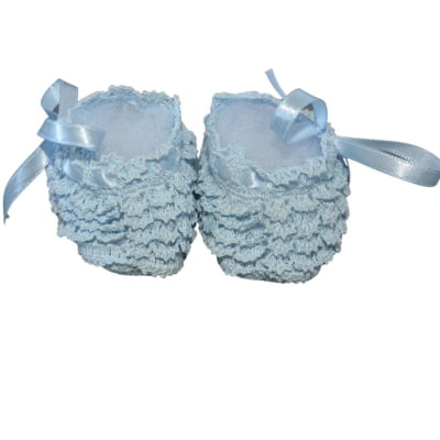 Sapatinho mercê crochê azul com mini perolas brancas - 0 á 3 meses  